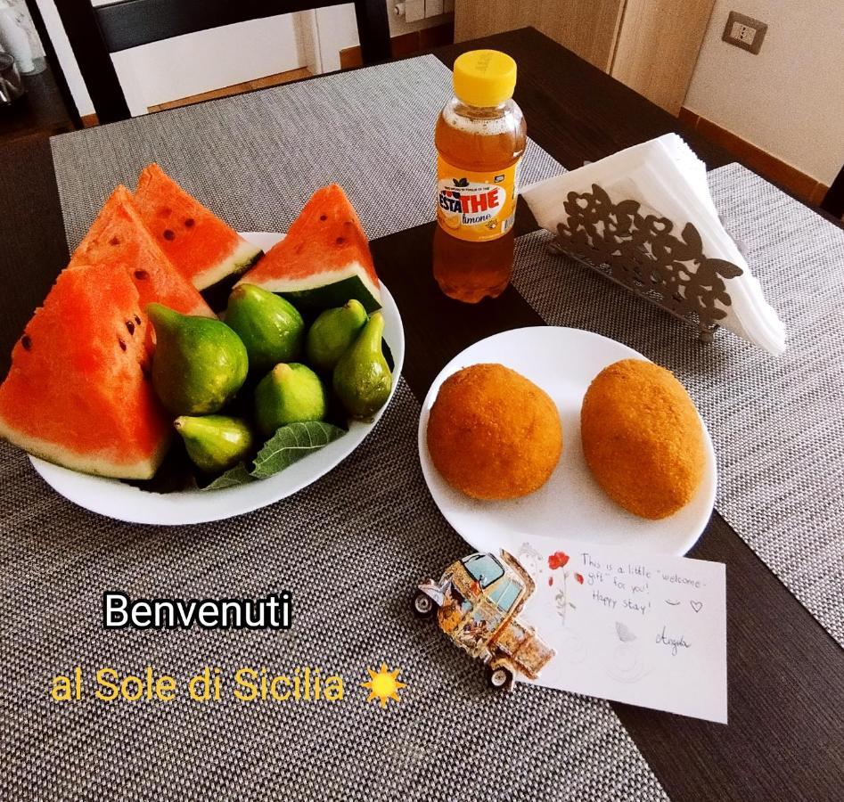 Casa Vacanza Sole Di Sicilia 팔레르모 외부 사진